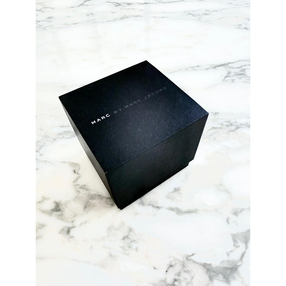 Marc by Marc Jacobs Black Watch Box Replacement Case with Pillow and Booklet